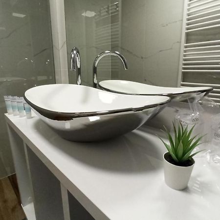 Apartman Simic Osijek Exterior foto