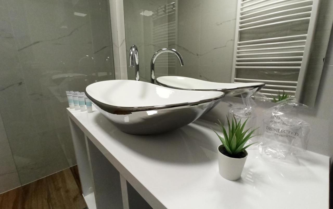 Apartman Simic Osijek Exterior foto